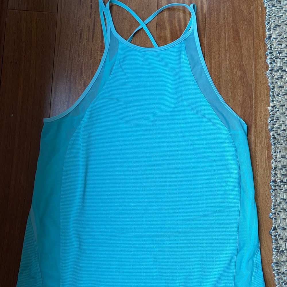 Lululemon sea green mesh tank